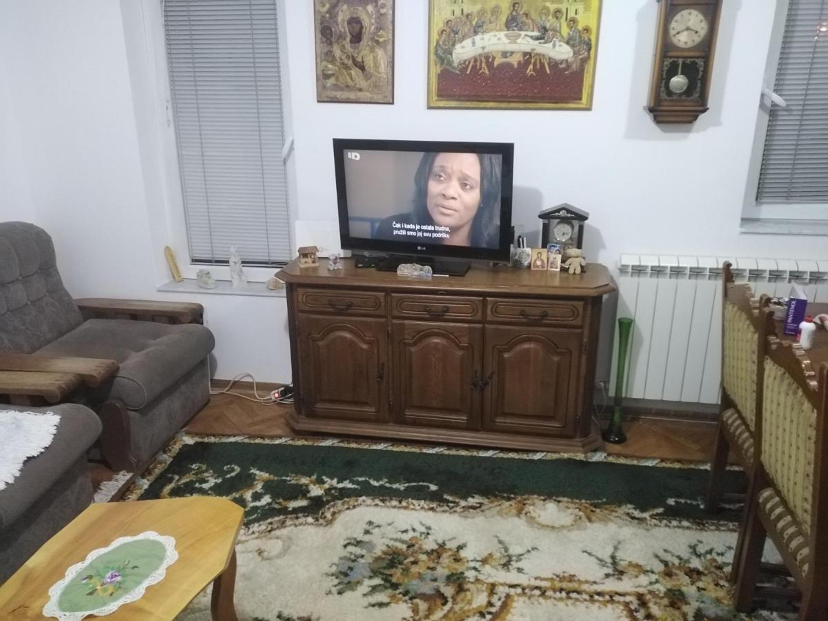 Kraljevski Apartman Kraljevo Exterior foto